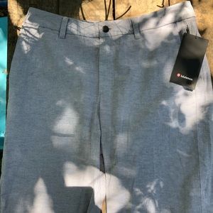 lululemon men’s commission short, relaxed 11”